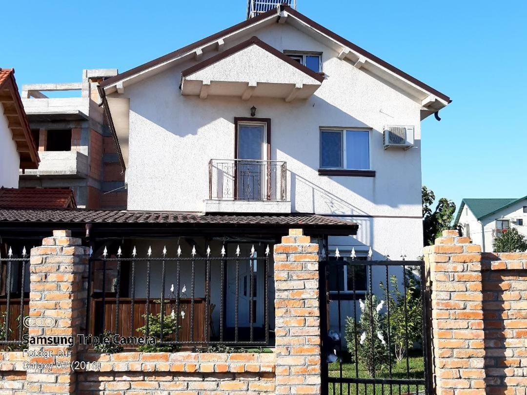 Casa Alba Hotell Năvodari Eksteriør bilde